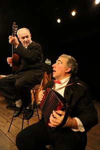 La lune et l'ampoule / Dario Fo